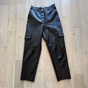 Aritzia Wilfred Black Cargo Pants Size 4